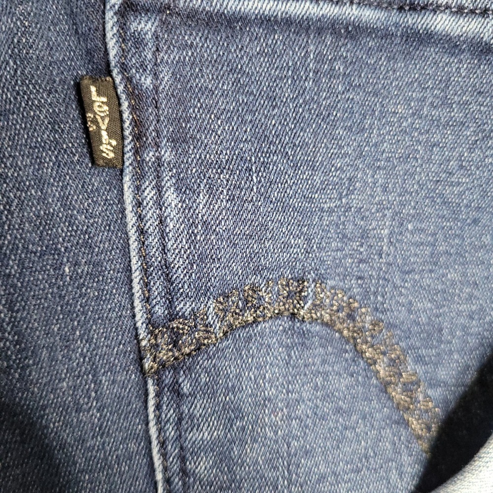 Levi Strauss Womens Boyfriend & 512 Straight Jeans Bundle 3 Pairs Blue Size 33 - Picture 5 of 12